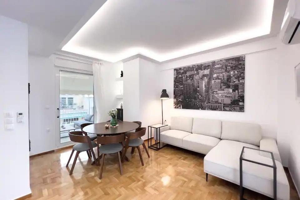 Spacious Penthouse Near Downtown เอเธนส์ ภายนอก รูปภาพ
