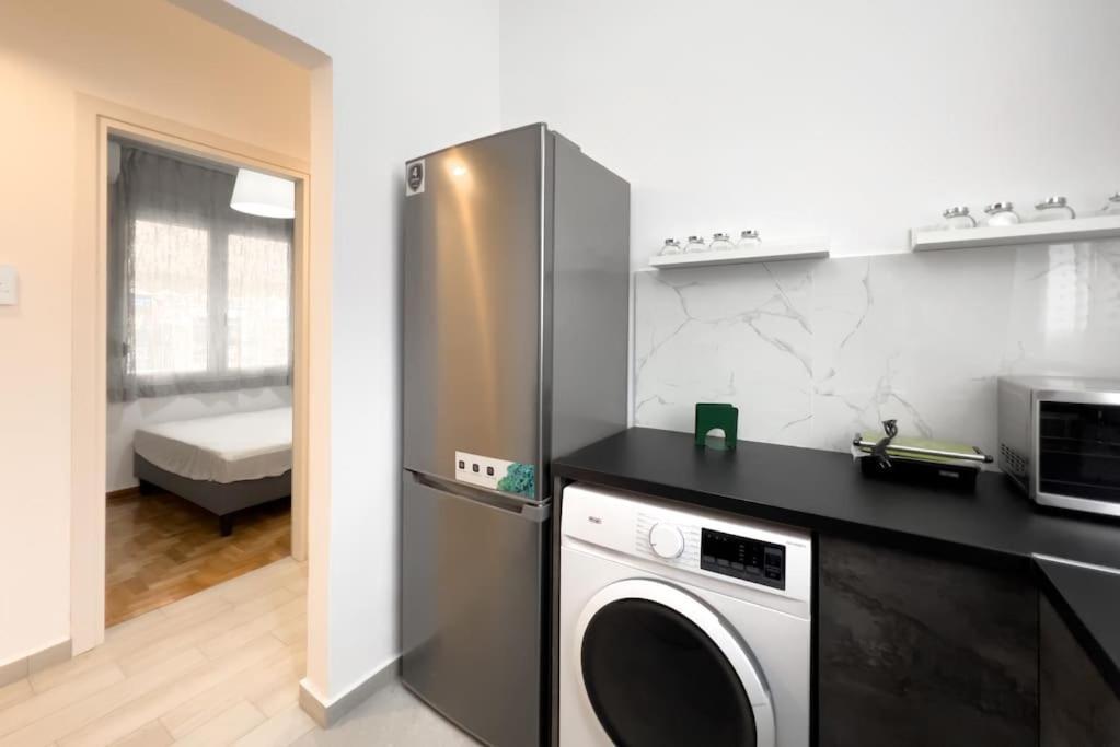 Spacious Penthouse Near Downtown เอเธนส์ ภายนอก รูปภาพ