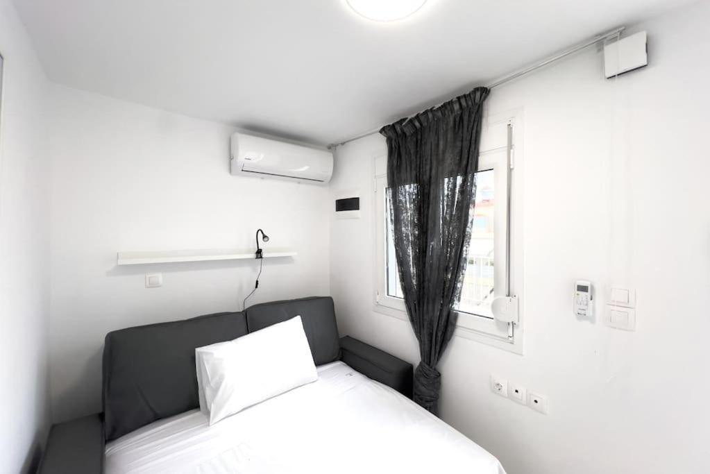 Spacious Penthouse Near Downtown เอเธนส์ ภายนอก รูปภาพ