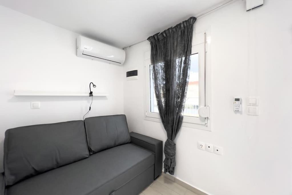 Spacious Penthouse Near Downtown เอเธนส์ ภายนอก รูปภาพ